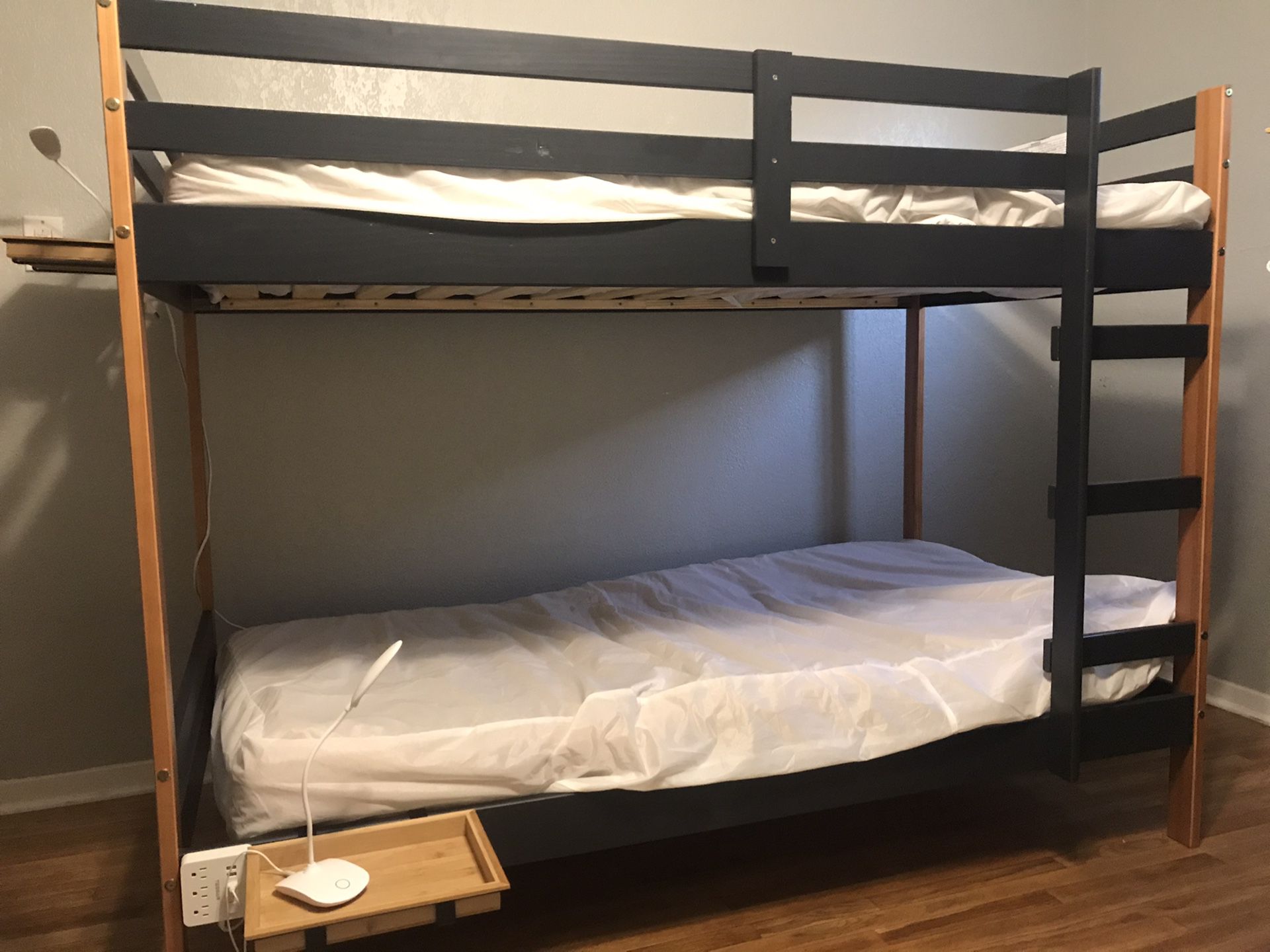BUNK BED, w/ or w/o Mattresses 