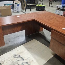 L Shape or CORNER Desk 