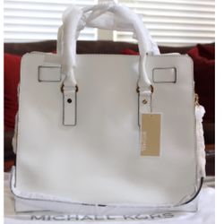 Micheal Kors Purse 