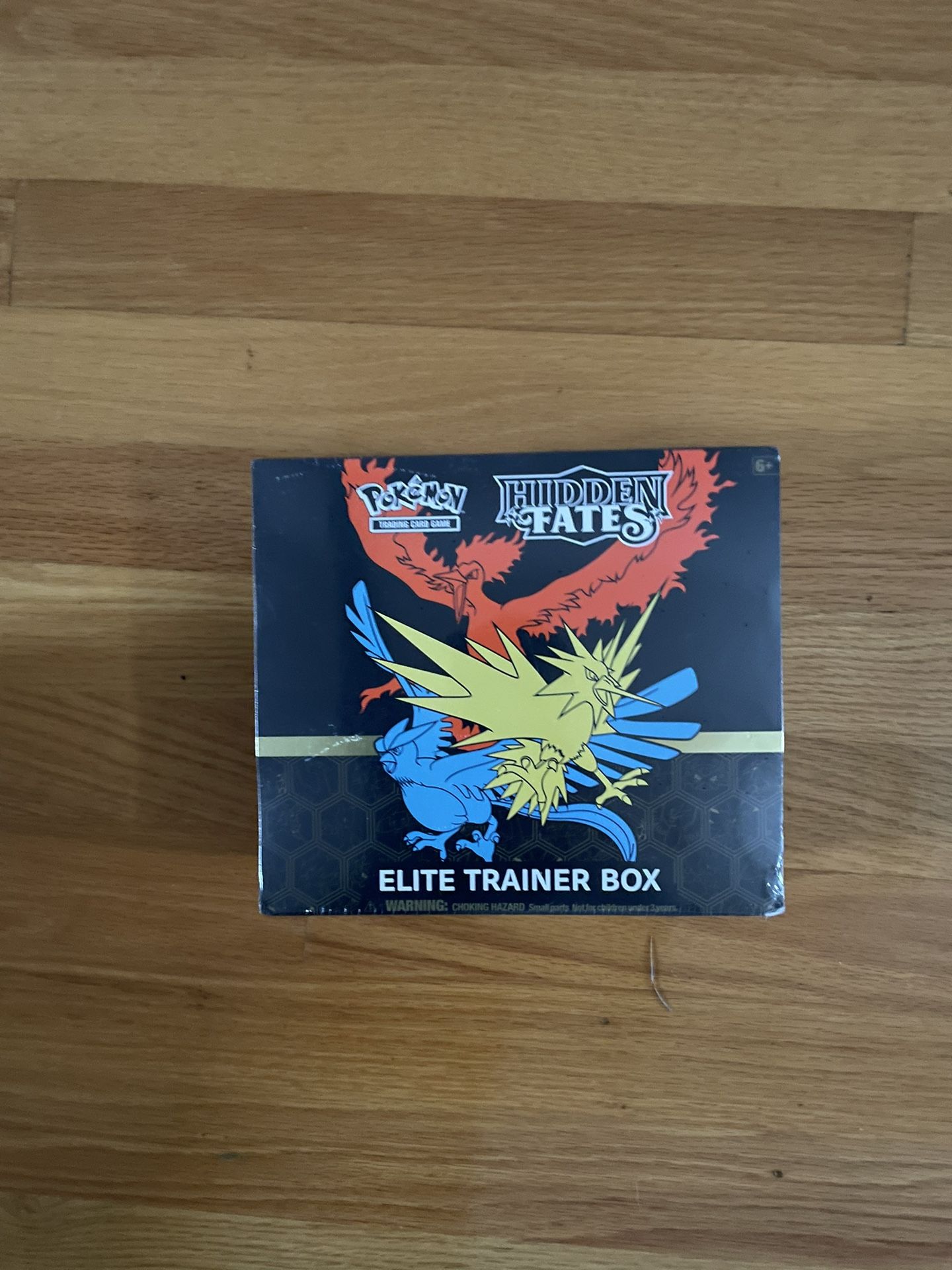Pokemon Hidden Fates ETB