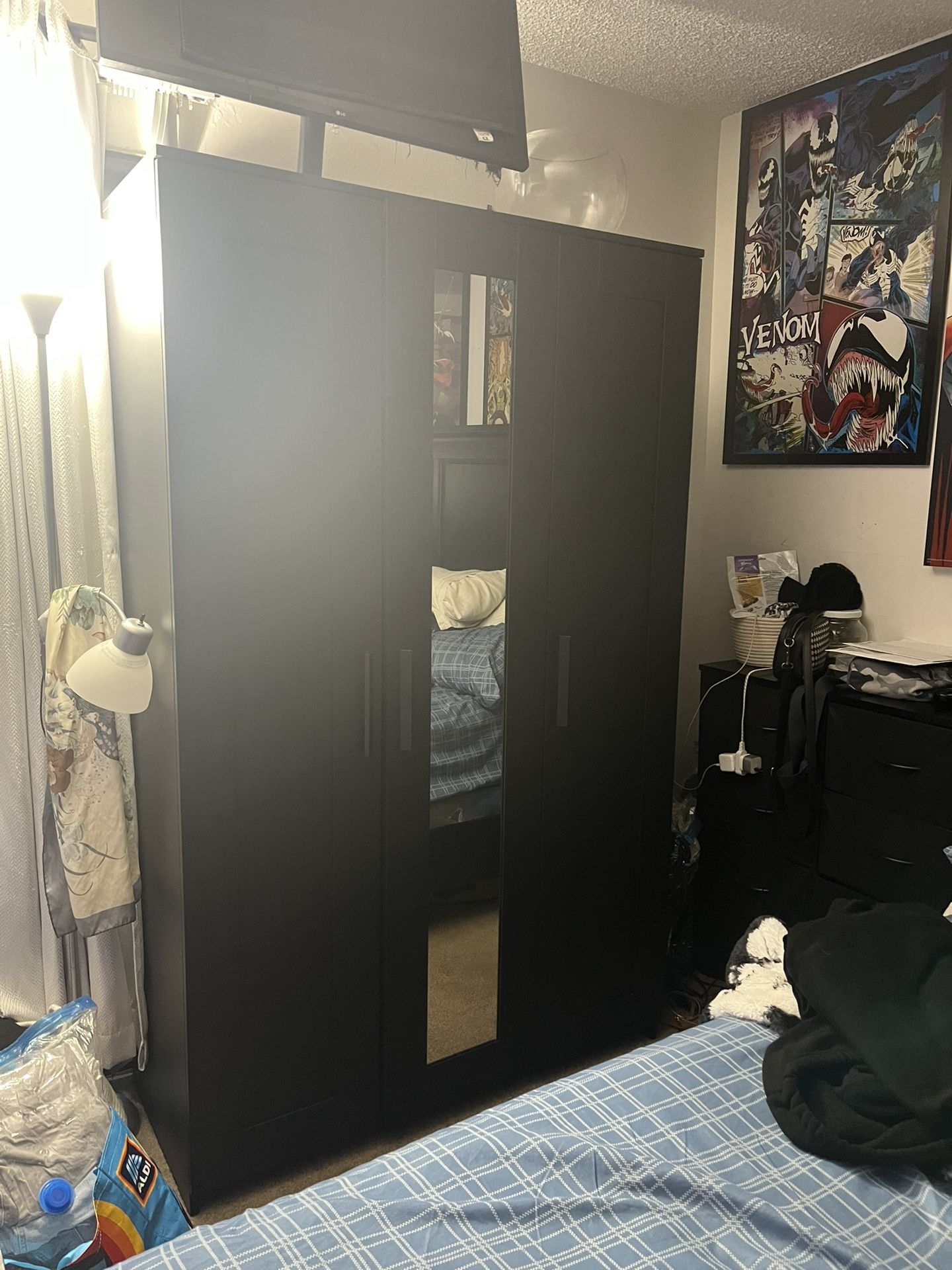 Armoire