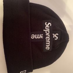 Word Famous Supreme Beanie 