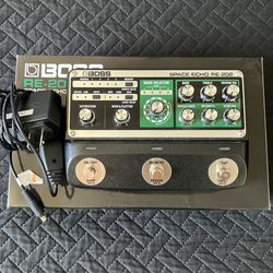 Boss Space Echo RE 202