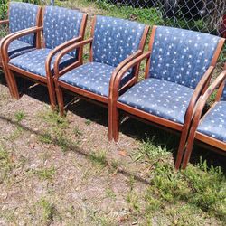 FIVE MATCHING LOBBY CHAIRS 