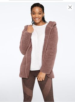 Brand new sherpa size xs and L