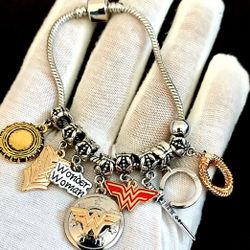 Wonder Woman Charm Bracelet 