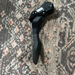 GM Genuine Parts Accelerator Pedal with Position Sensor