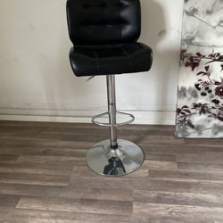 Adjustable Black Chair
