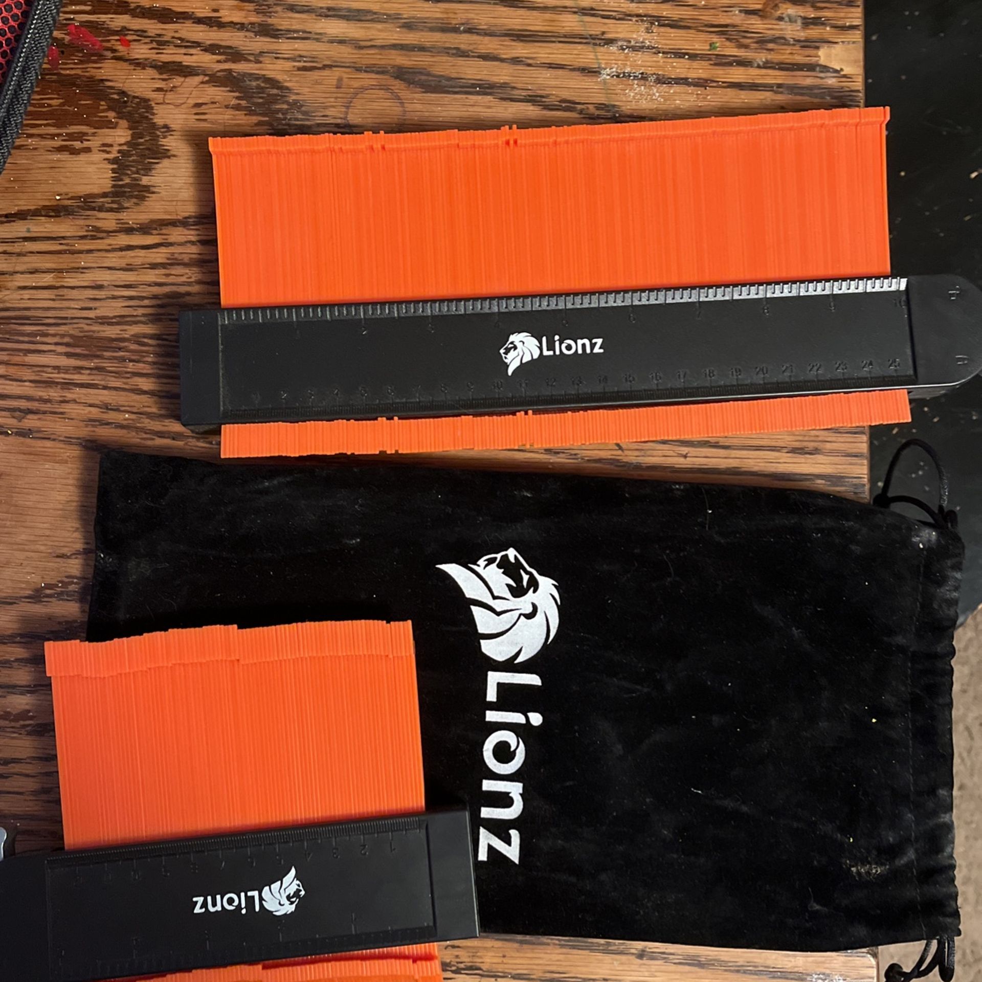 Lions Contour Jig