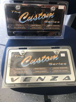 License frame plate