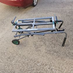 Extending Collapsible Work Table