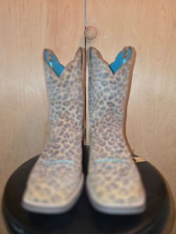ARIAT Girls cheetah boots