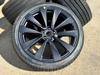 DELIVERY NEW OEM SET 2025 Tesla Model X Plaid Wheels 265/35/22 and 285/35/22 Pirelli A/S