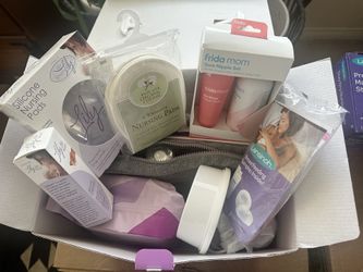 Pregnancy And New Mama Gear