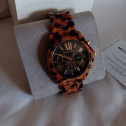 MK WATCH