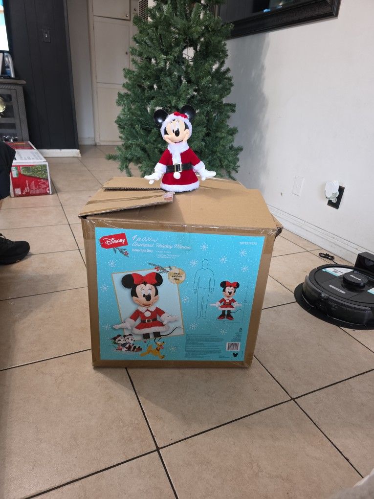 Christmas Minnie