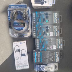 Earphones 