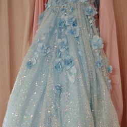 Light Blue Quinceañera Dress, Size XS – $350