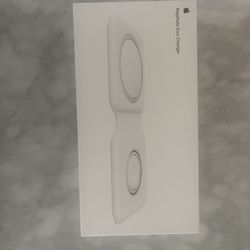 Apple Magsafe Duo Charger