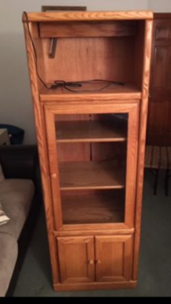 Solid wood entertainment center bookshelf lFor computer or TV