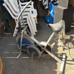 Exercise Bike With Rowing Action