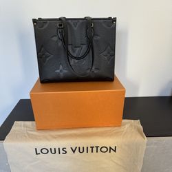 Louis Vuitton Onthego MM Black Leather 