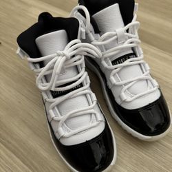 NEW 2023 Nike Air Jordan 11 Retro 'Gratitude Defining Moments' - size 3Y no box
