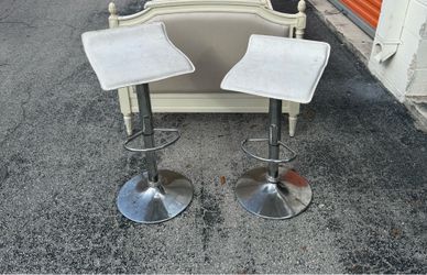 Bar stools