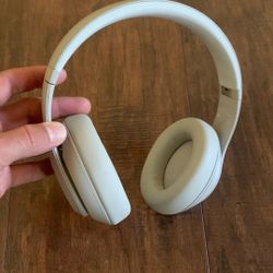 Beats Studio Pro Headphones 