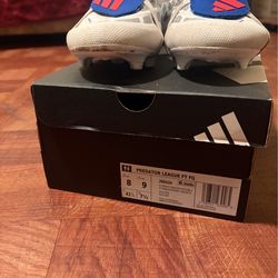 Predator League Cleats