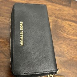 Michael Kors Wallets