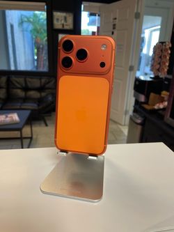 iPhone 17 Pro - Unlocked - 256GB