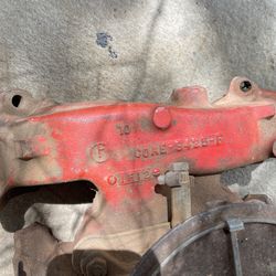 292 Ford Intake And Carb 