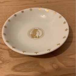 Vintage café Louis XIV  Rockerfeller center small side ball with fleur-de-lis around the edge 4 1/2 inches A9