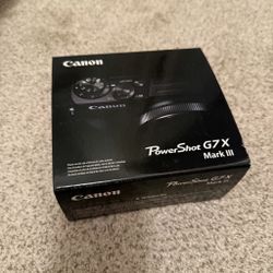 Canon G7X Mark III