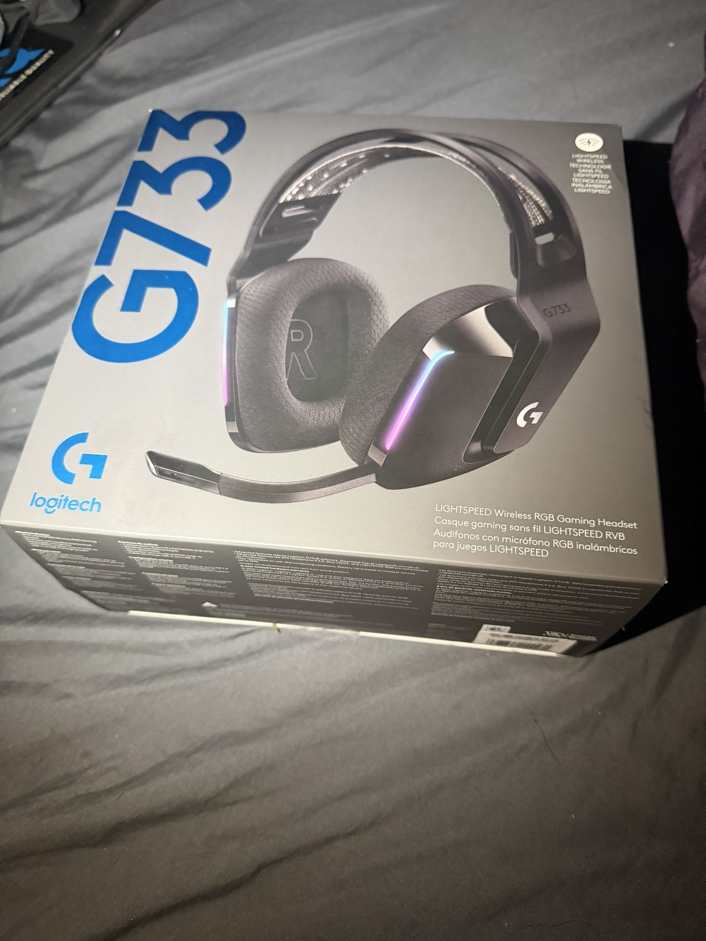 Logitech G733 Lightspeed Wireless Gaming Headset