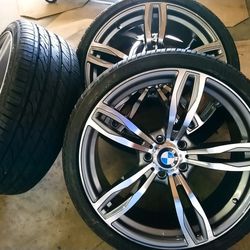 Used Like new 20" wheels and tires BMW M style Staggered Gunmetal Machine face 20"