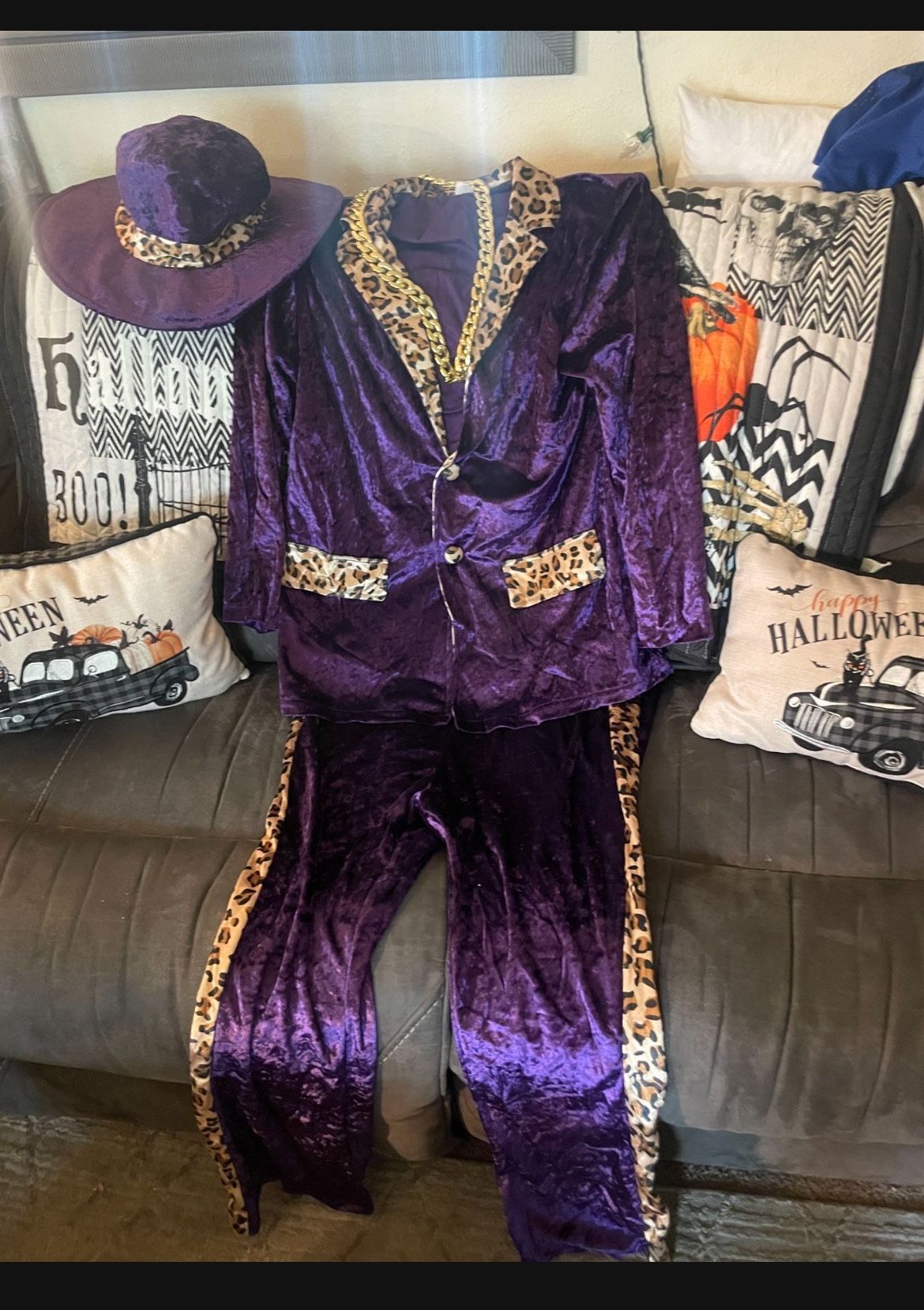 Purple and leopard pimp suit, hat, jacket, pants, and big gold chain extra large