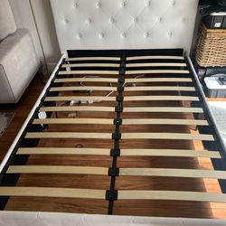 FREE FULL SIZE BED FRAME