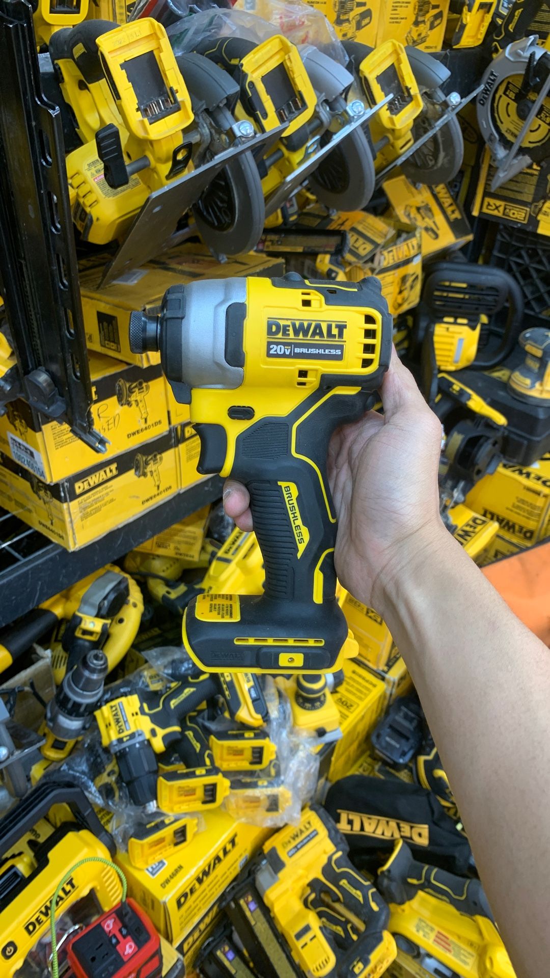 Dewalt 20v 1/4” Impact Atomic Compact Series Impact Tool Only