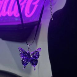 Never Worn, Hand Made Butterfly Gem Necklace 