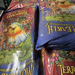 POTTING SOIL FOR SALE 