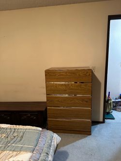 Oak queen bedroom set