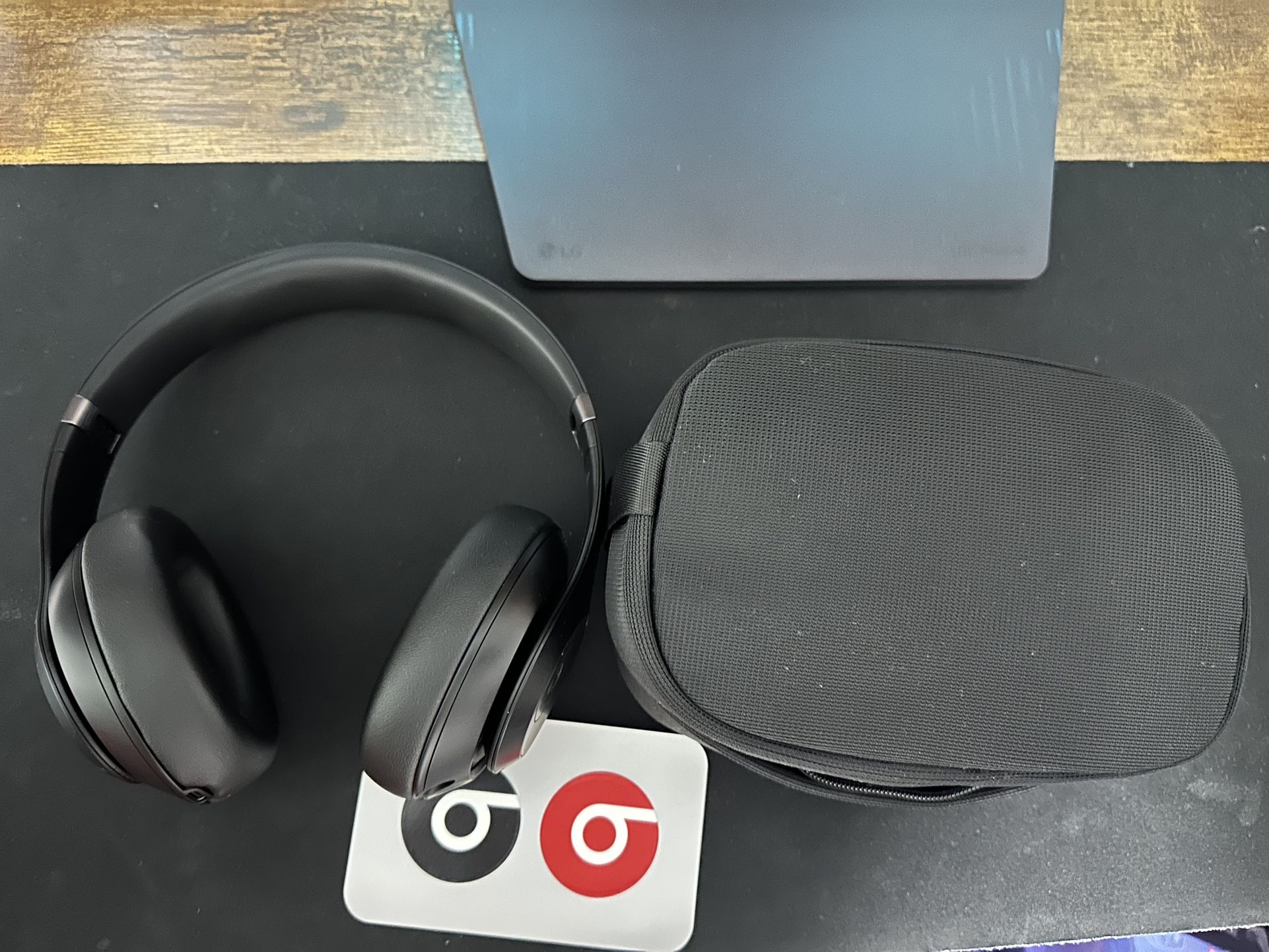 Beats Studio Pro
