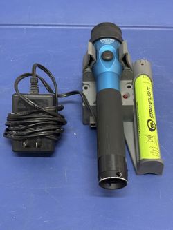 Streamlight Stinger LED Blue Rechargeable Flashlight 2 Battery & Charger