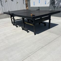 Stiga Onyx Ping Pong Table 