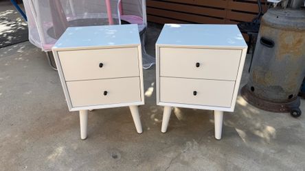 West elm nightstands