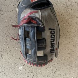 Kids Marucci Baseball Glove