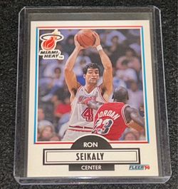 Error Rony Seikaly/Michael Jordan 1990-91 Fleer