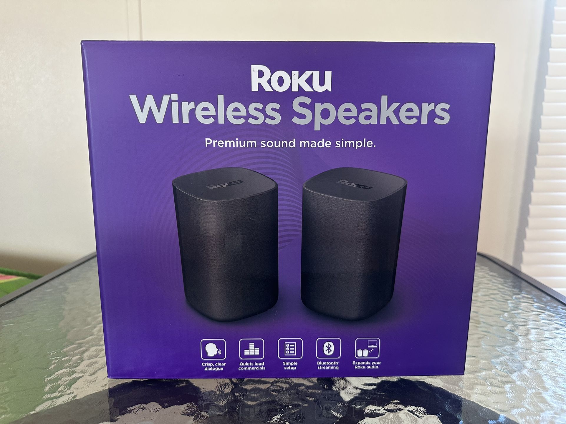 Wireless Speaker. Roku